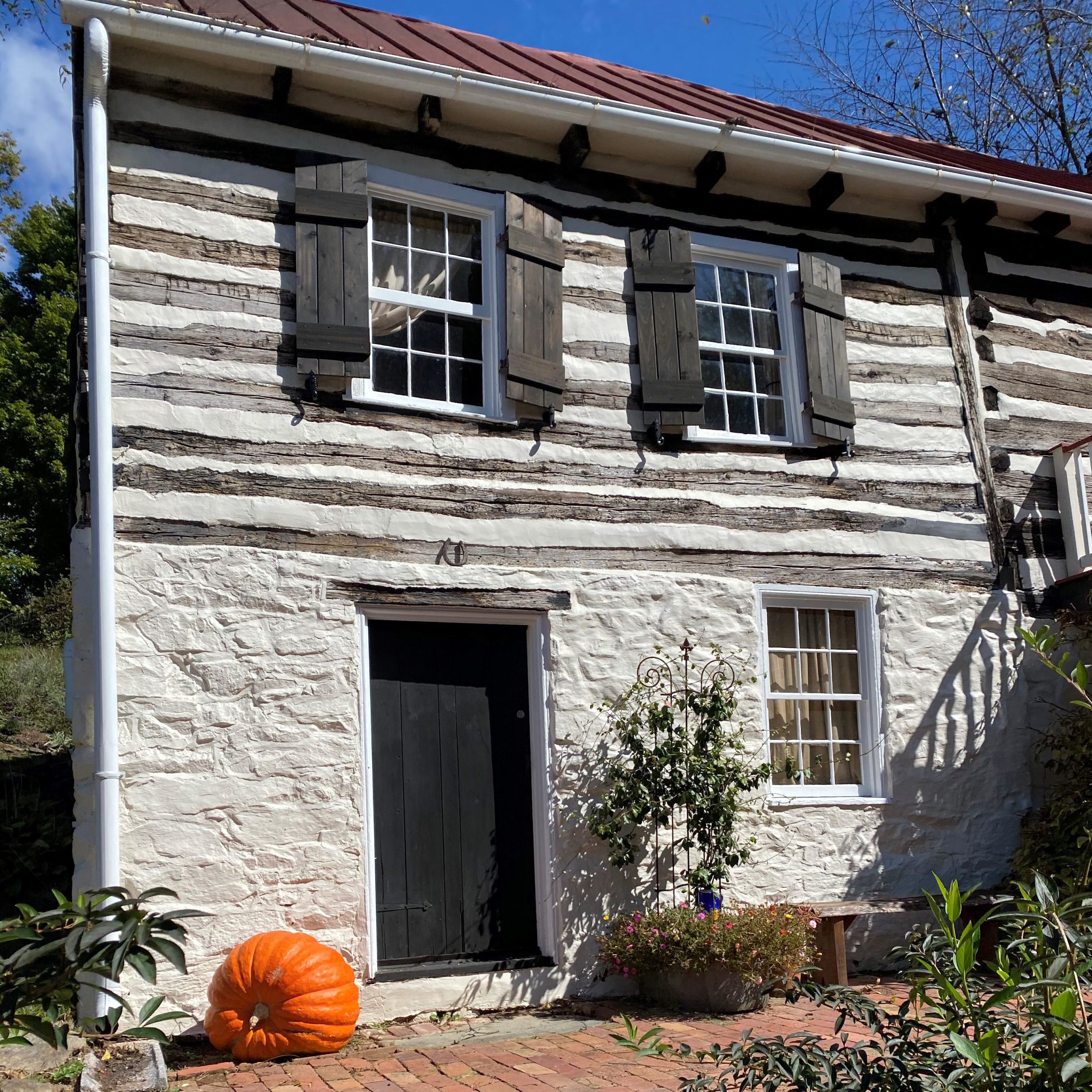 Weavers' Cottage